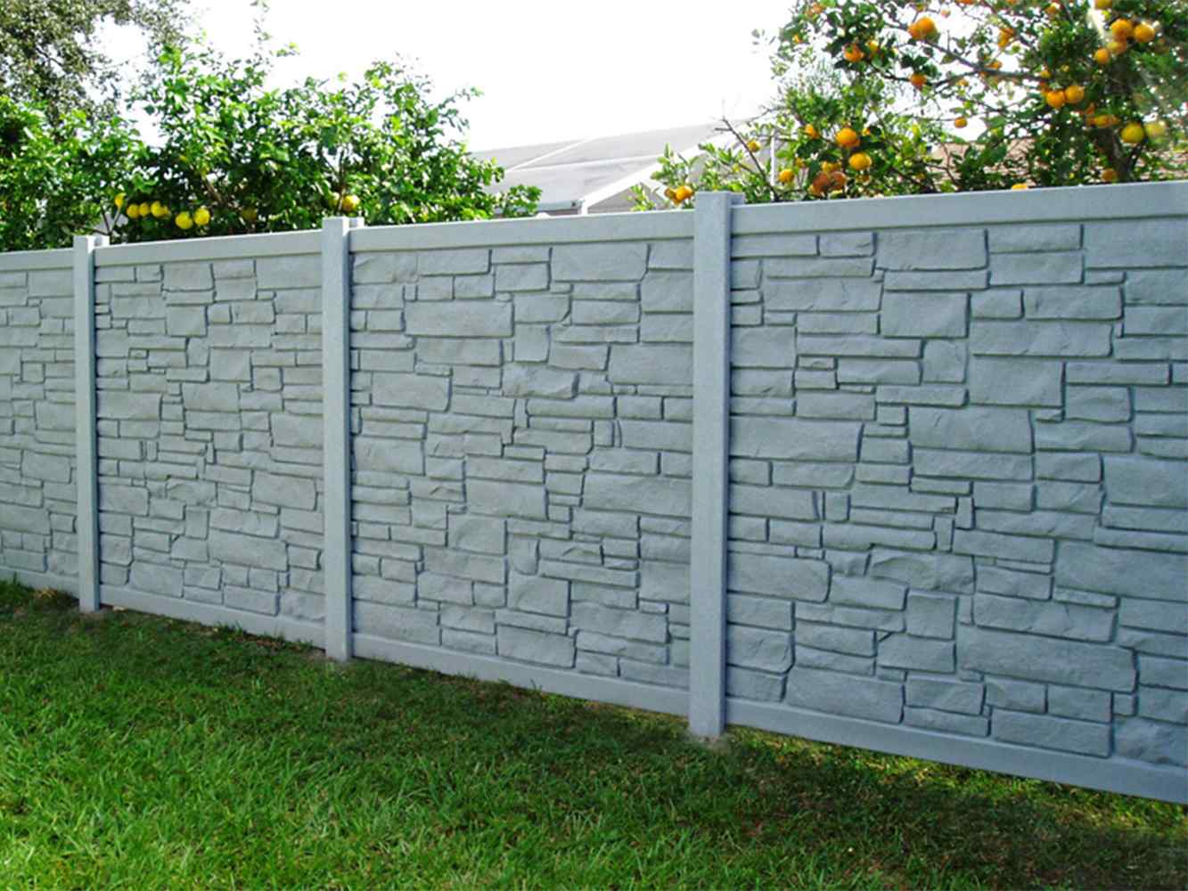 Vinyl Decorative Fencing in Sarasota, Florida