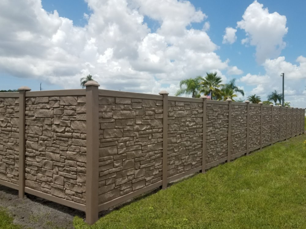 Sarasota, Florida Simtek Vinyl Fence