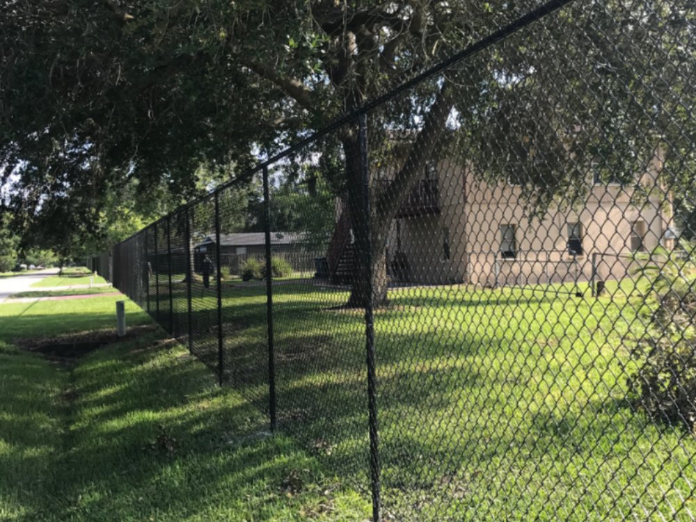 Commercial black chain link fence installation company in Sarasota Florida